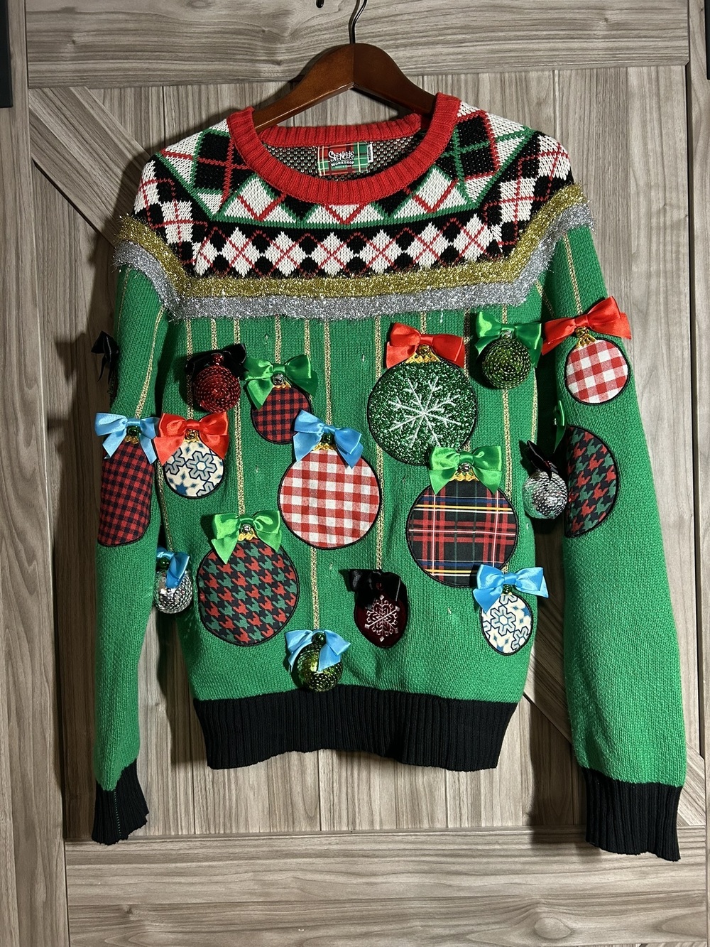 Spencer's Light-Up Mixed Ornaments Ugly Christmas Sweater - Unisex Medium 3D